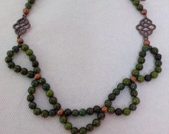 collier jade vert,collier vert,green pearls necklace,cuivre,collier rustique,bijoux boho chic,hippie,women gift