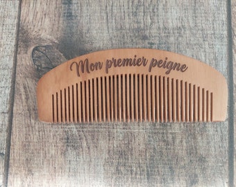 Peigne en bois gravé pour enfant, cadeaux de naissance ou de grossesse, cadeaux de noël et d'anniversaire ou pour toutes autres occasions!