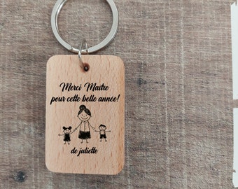 Personalized wooden keyring gift for mistress and master, or atsem, speech therapist, end of school year gifts, unique gifts
