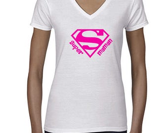 camiseta de humor de mujer, camiseta súper mamá, regalo para mamá, Navidad de mamá, mamá en la parte superior