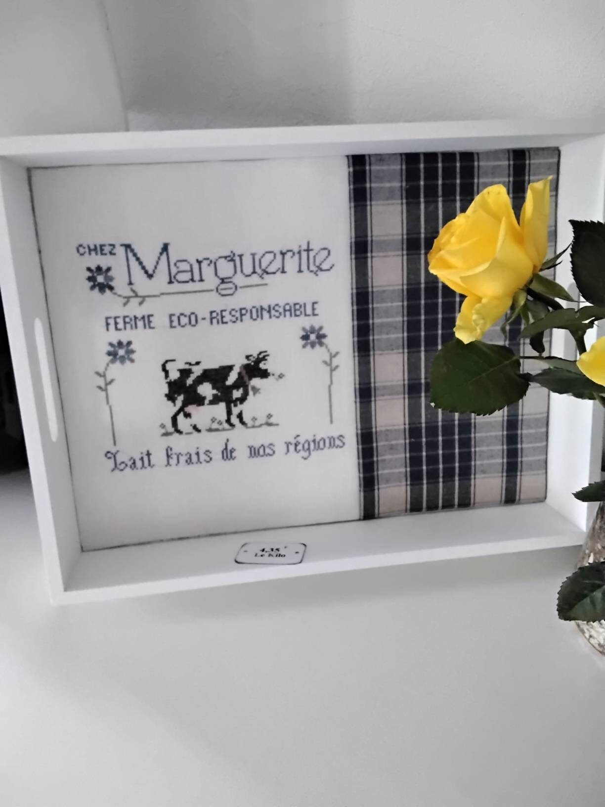 Plateau à Thé Vintage Marguerite Broderie//Point de Croix//Plateau//Sac//Pochon//