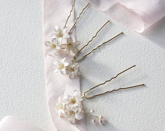 Set of bridal hair pins, Flower wedding pin, Wedding accessories, Bridal hair flower, Ivory hair pin, Brides maid pins, French bridal pins