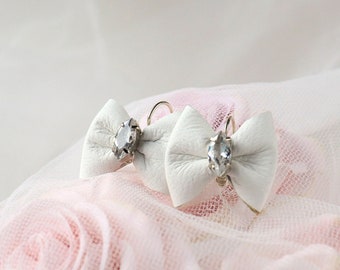 Bridal bow earrings, Earrings gift for her, Silver earrings, White earrings, Minimalist Wedding jewelry, Bow style earrings, Artisan jewelry