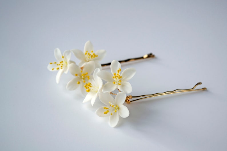 Orange blossom flowers bobby pin