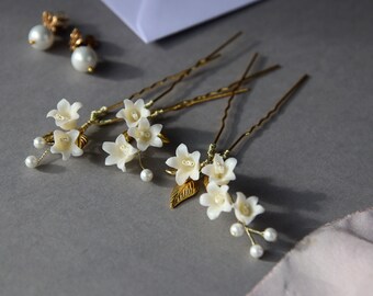 Bridal floral pin Lily of valley pins Bridal flower pins Hair accessory Spring flower pin Pearl bridal pin Golden leaves pin