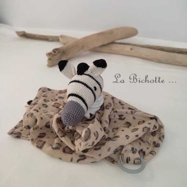 Doudou amigurumi zèbre lange léopard