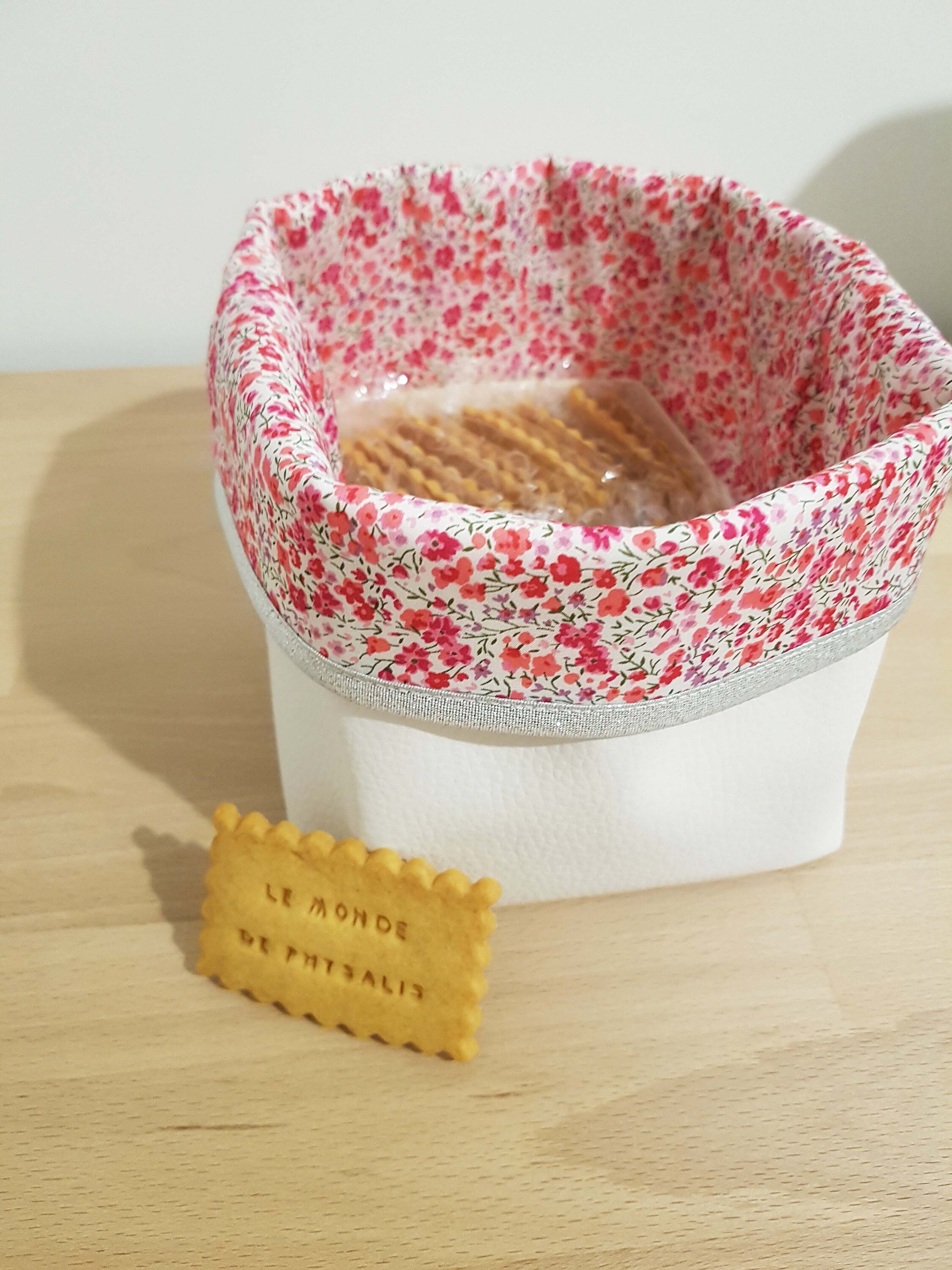 Cesta de almacenamiento de modelo pequeño cuero blanco falso | Etsy