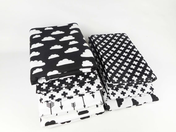 Black and white receiving blankets hotsell