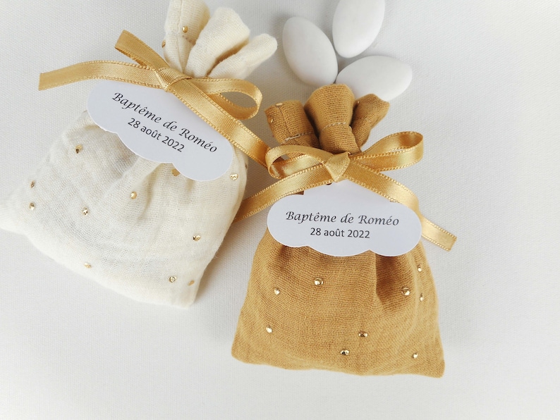Ballotin with double gauze fabric, camel or ecru, gold polka dots, gold ribbon, customizable paper label, bag, Wedding, baptism image 7