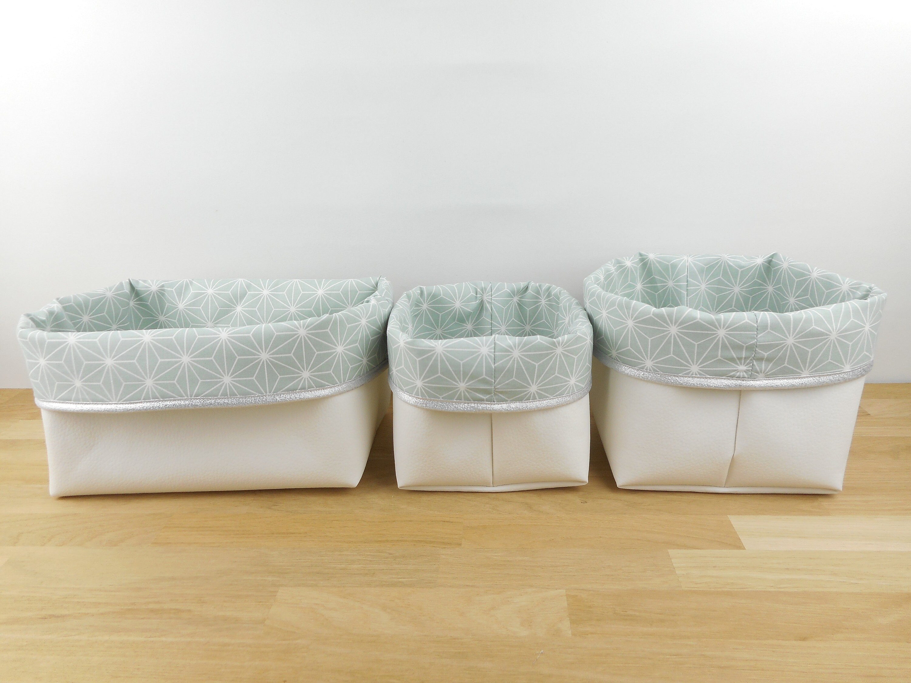 Lot 3 Paniers de Rangement, Petit Moyen Rectangle, Simili Blanc Tissu Vert ou Rose Étoiles Asanoha B