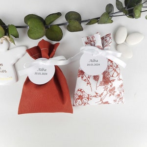 23 Ballotins à dragées terracotta, uni ou imprimé, ruban blanc, Etiquette papier personnalisée , sachet baptême, pochon mariage champêtre