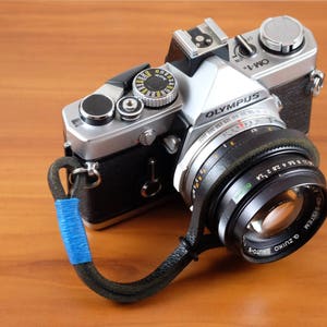 Black Leather Camera Wrist Strap, Buffalo Leather Strap, Leather Camera Wrist Strap, Handmade Camera Strap, Vintage Camera Strap
