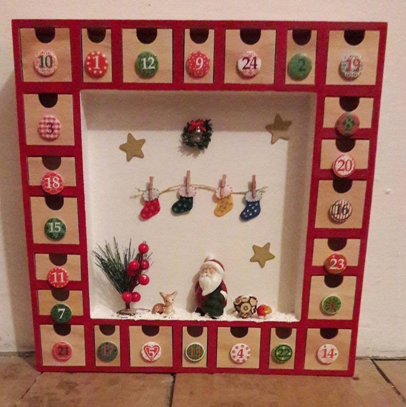 Calendrier de l'Avent fait main bois et ses 24 mini | Etsy