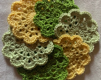 Set of 6 crochet coasters