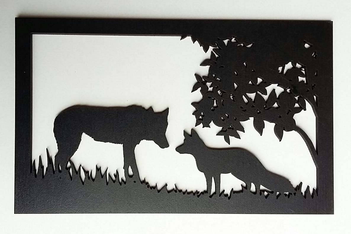 Le Loup et Le Renard en Bois Découpé Peint