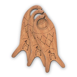 Pony  Wooden Yarn Bobbins - Fish Shaped - Small - Knitting Accessories
