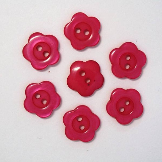 Flower shaped buttons - set of 10 buttons