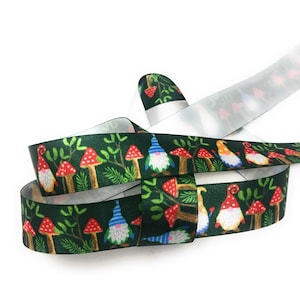 Ruban de Noël - Woodland Gnomes - 25mm Satin Ruban - Vendu par Mètre  / Décoration Saisonnière des Fêtes