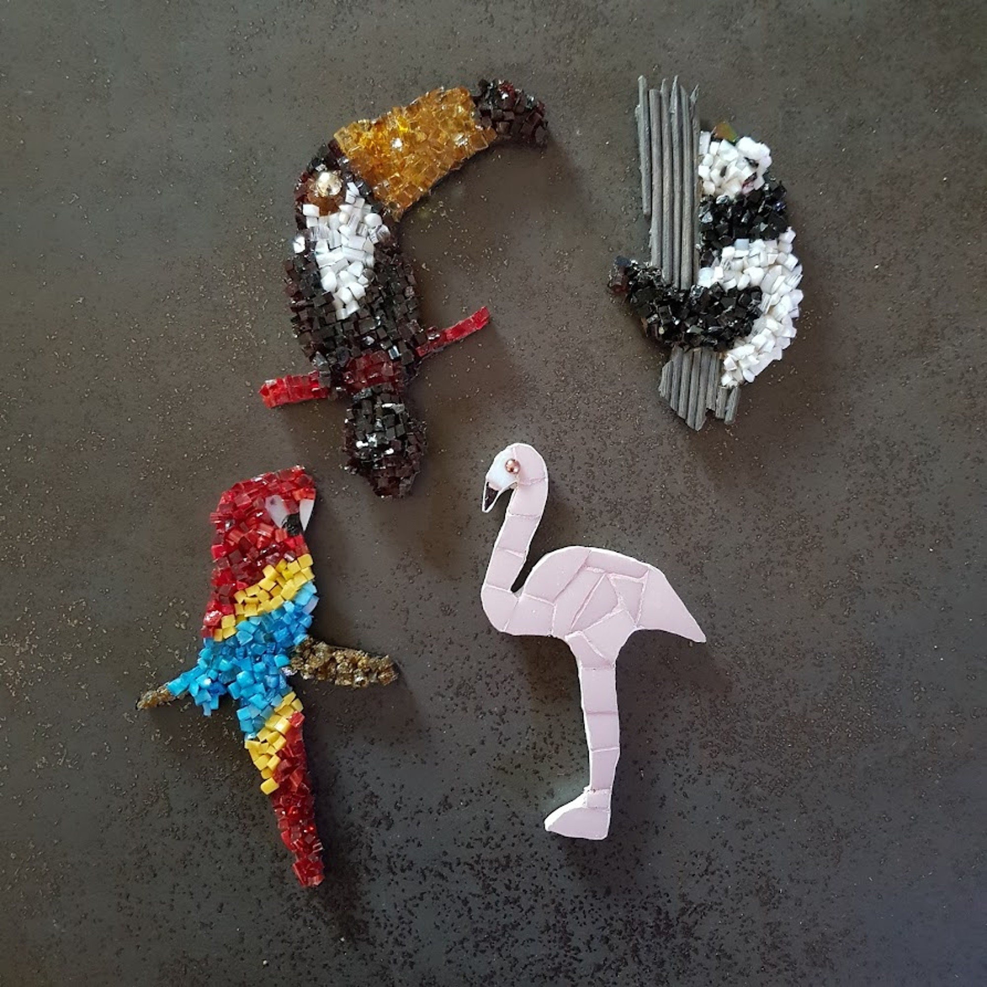 Au Choix - Magnet Mosaique Toucan Panda Perroquet Flamant Rose Support Bois Fait Main