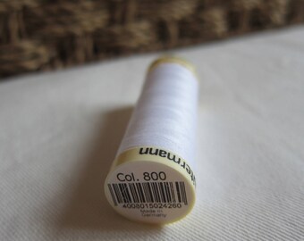 White sewing thread No. 800 Gotermann 100% polyester