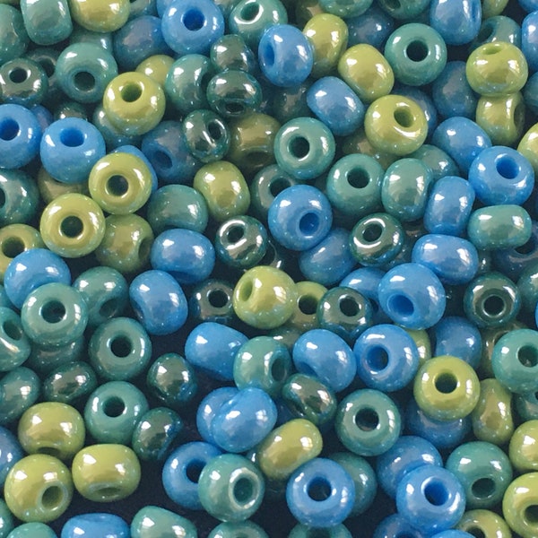 Mix OCÉAN 4,Mélange assortiment 50 perles,grosses rocailles,5,6mm,séparateurs,camaïeu de tons bleus et verts,dégradé,beads mix