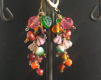 Boucles d’oreilles,groseilles,fruits des bois,orange rose violet,fleur fraisier,verre Bohême Czech,printemps,cluster earrings,goldfilled