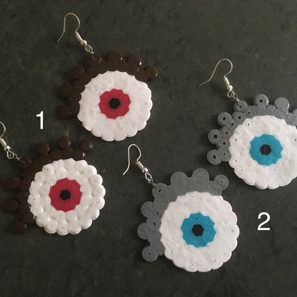 Boucles d’oreilles,evil eyes,Halloween,día de muertos,Oeil grec,ojo turco,red blue,perler iron bead,perles à repasser,grand disques