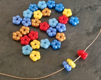 30 perles fleurs multicolore verre tchèque bohème,clochette bell,assortiment mix,5mm,printemps,fabrication bijoux earrings collar