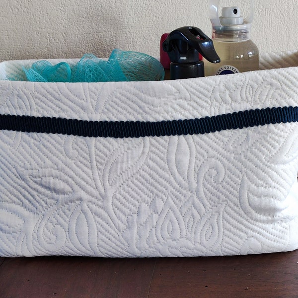 panière de rangement en tissu Boutis blanc