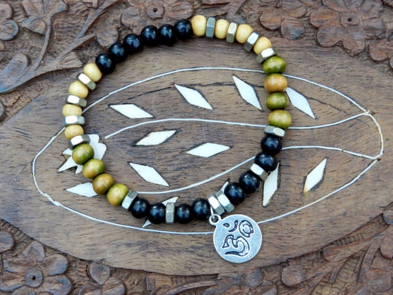 om mens bracelet