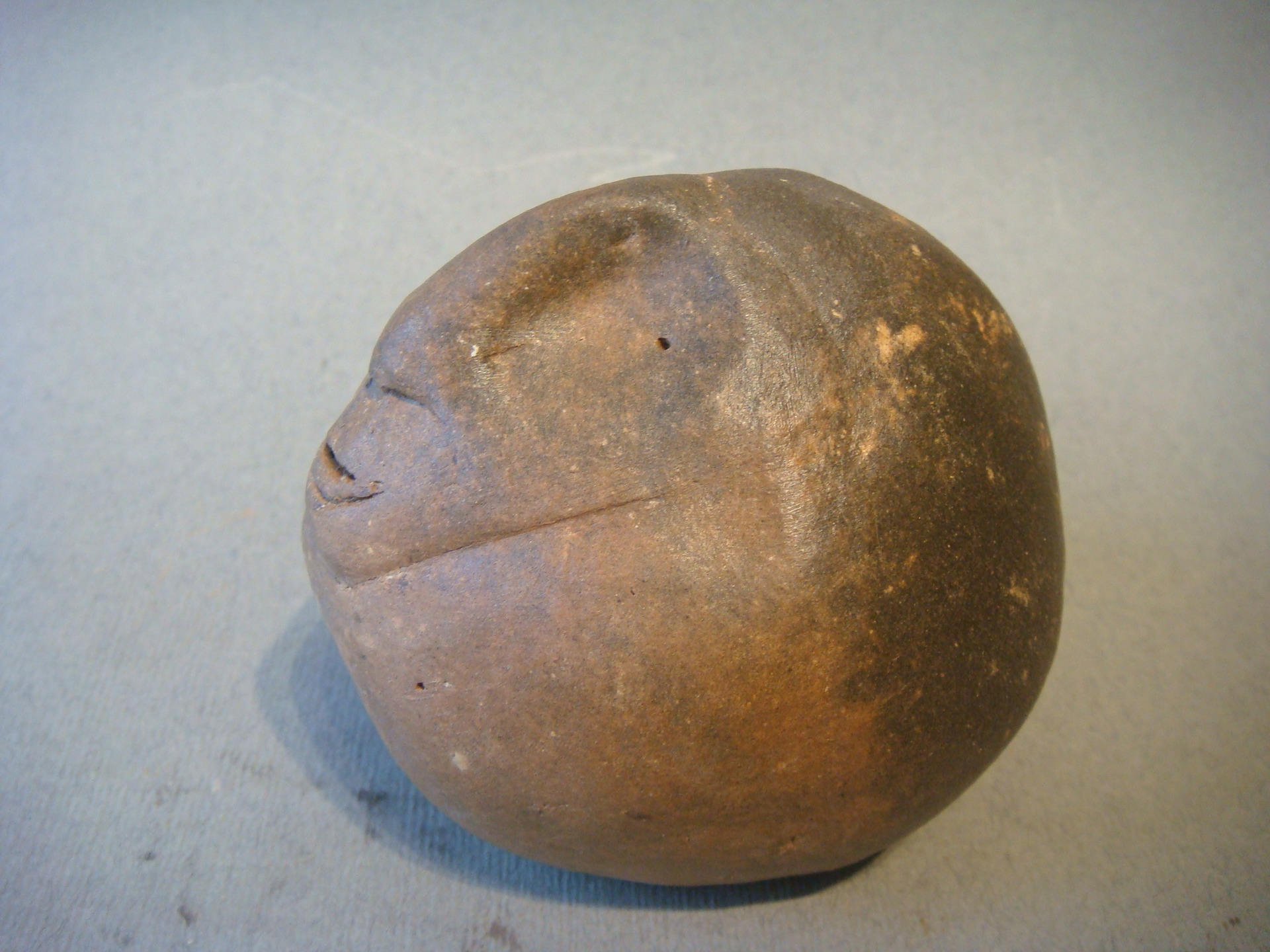 1666Boule en Céramique Raku