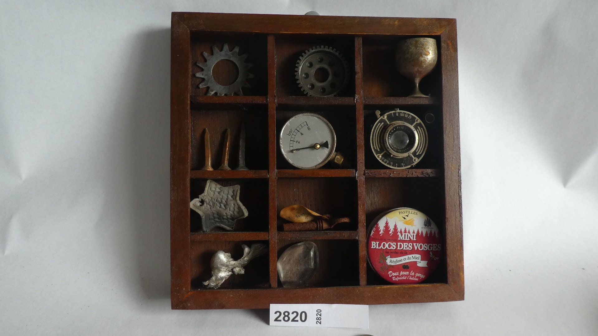 2820 Boite A Cases, Cabinet de Curiosités, Shadow Box