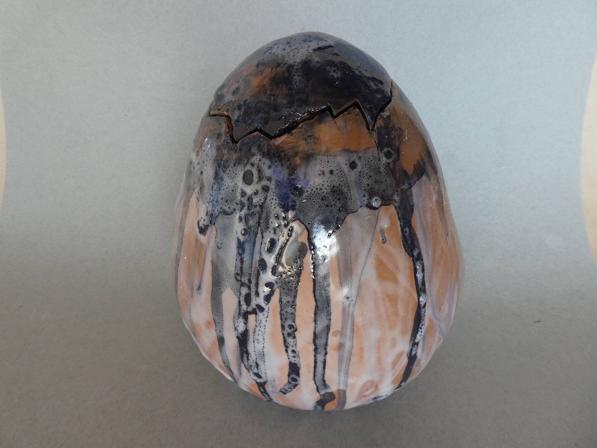 Oeuf en Céramique Raku