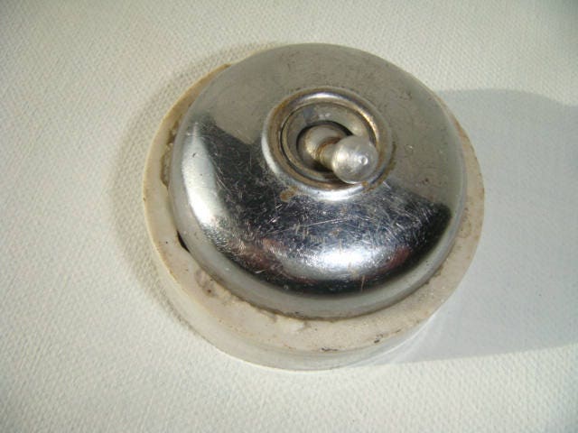 Interrupteur Porcelaine & Métal Ref 1967, 2666, 2667, 2668