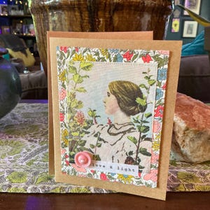 Handgemachte Mixed Media Karte mit recyceltem Stoff und Vintage Foto - Innenseite blanko - Umweltfreundliche Grußkarte FC 15