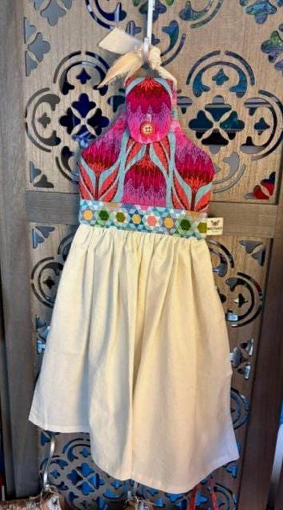Quilted Kitchen Towel: Organic Cotton, Button Closure