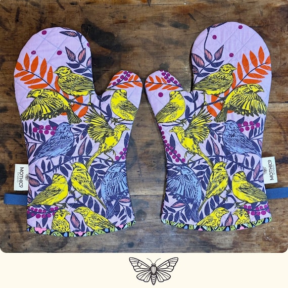 Handmade Oven Mitt Set – Quilted, Insul-Fleece Lined, Pop Lining, Hand-Finished, Artisanal, Functional, Quality, Unique Gift Giving OM4