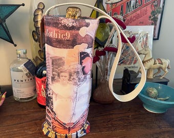 Insulated Wine Tote - Water Bottle Carrier – Vintage-Inspired, Eco-Friendly Gift, Recycled Wine Bag for Picnics, Travel & Gatherings IWT 9