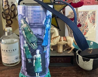 Insulated Wine Tote, Water Bottle Carrier – Retro Nostalgic Design, Eco-Friendly Gift, Recycled Fabric Wine Bag, Picnic & Travel IWT 16