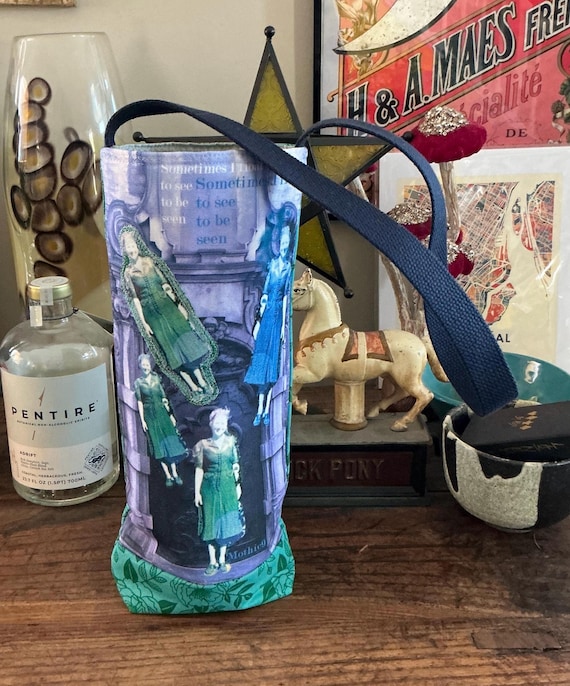 Insulated Wine Tote, Water Bottle Carrier – Retro Nostalgic Design, Eco-Friendly Gift, Recycled Fabric Wine Bag, Picnic & Travel IWT 16