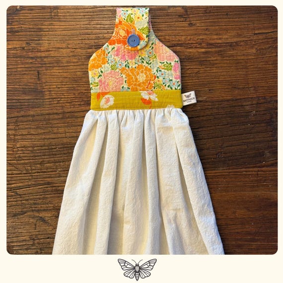 Quilted Hanging Kitchen Towel: Organic Cotton, Button Closure, Unique