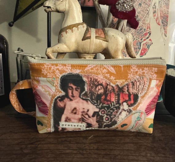 Mini Handmade Recycled Zipper Pouch - Eco-Friendly Small Cosmetic Bag - Vintage Inspired Design on Recycled Fabric - Essentials Pouch SZP 6