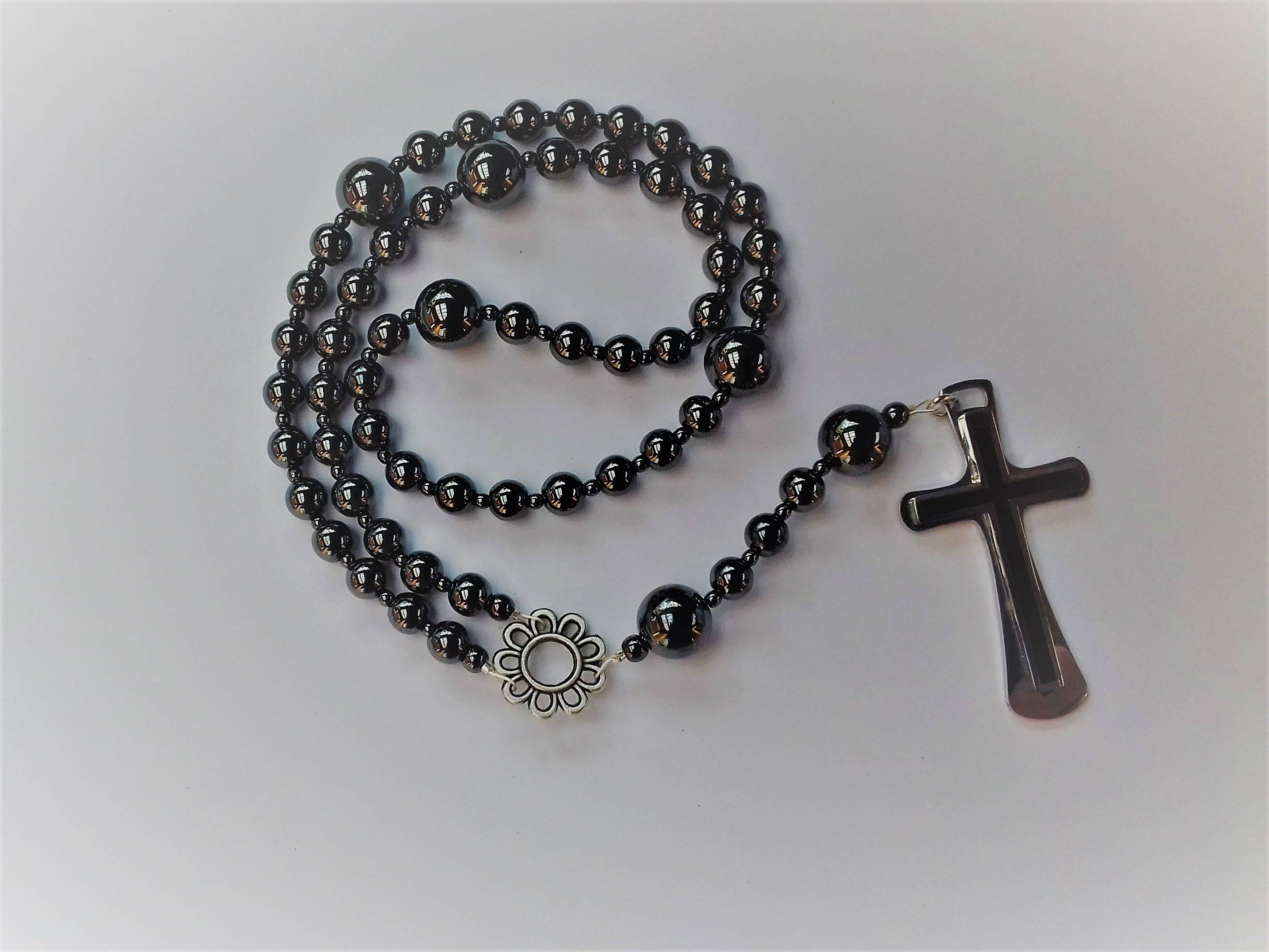 Chapelet Plaqué Argent en Perles d'hématite et Croix Bicolore