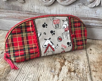 Trousse tissu écossais rouge motifs chiens