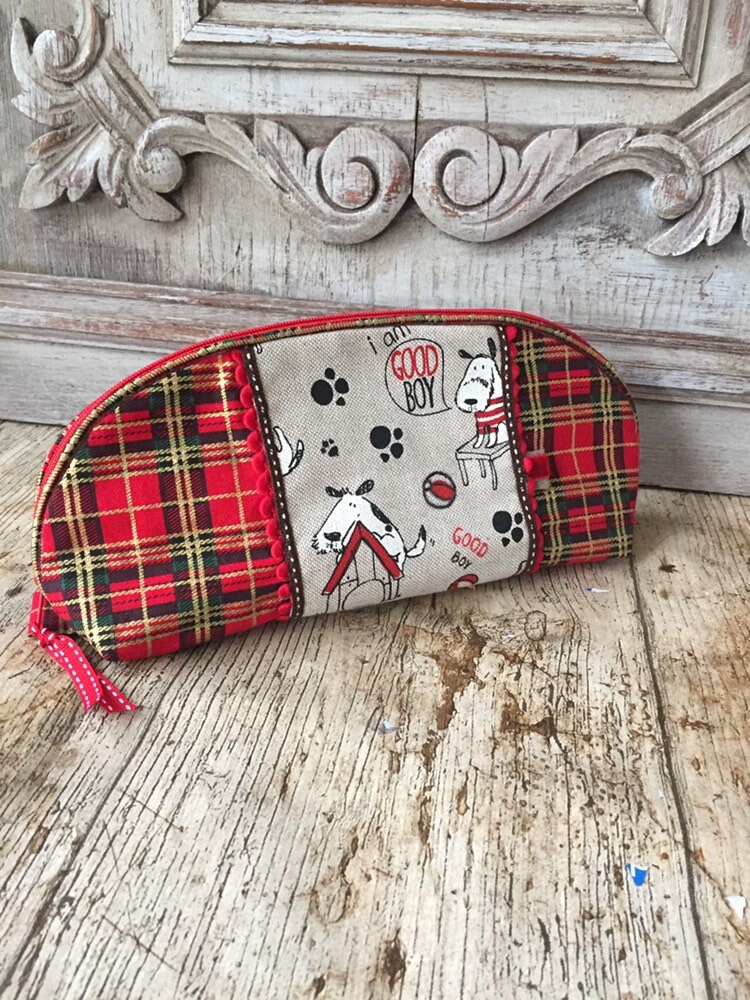 Trousse Tissu Écossais Rouge Motifs Chiens