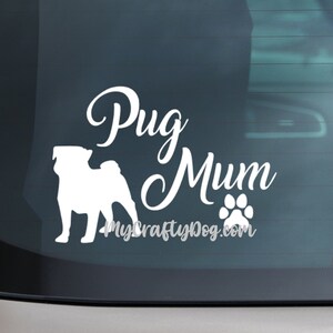 パグママの車用ステッカー、パグママの車用デカールステッカー。パグが大好き。犬のママのデカール。パグの犬のママまたはパパのステッカー
