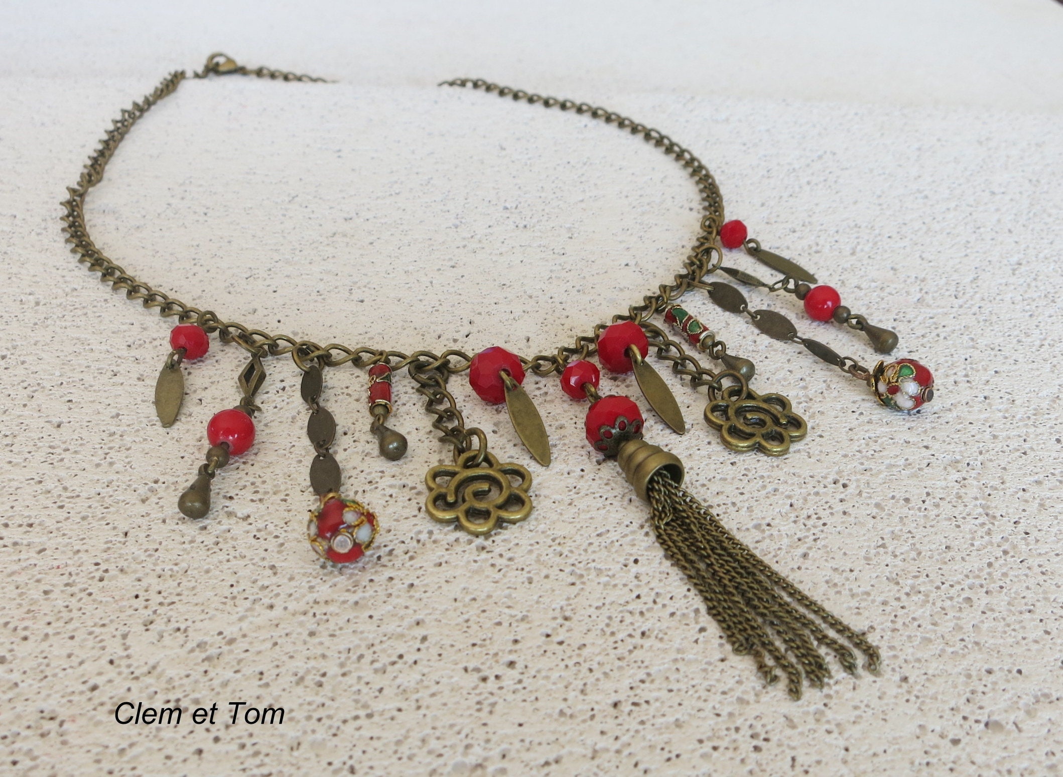 Collar rojo joyería boho chic perlas chinas rojas patrones