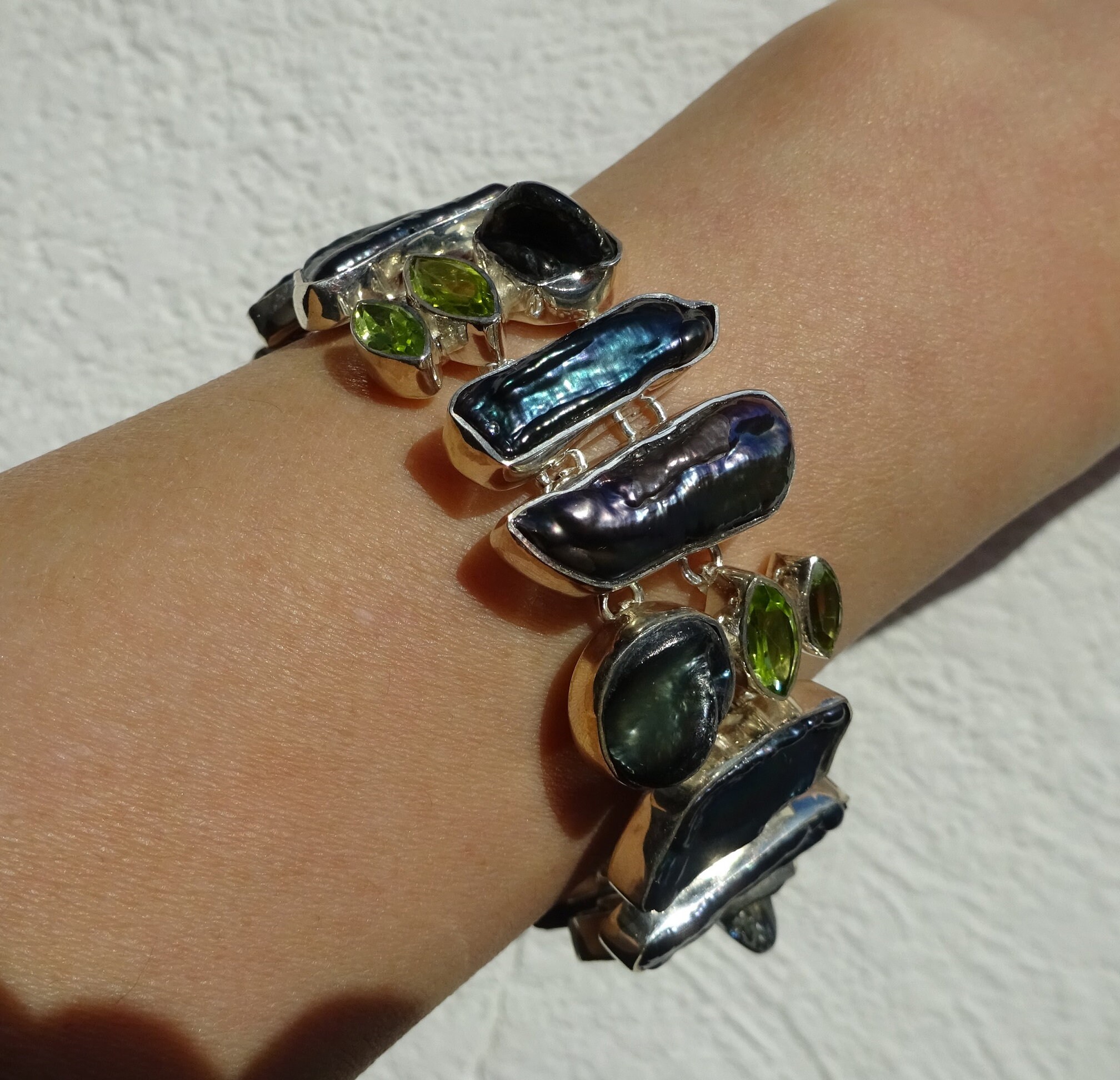 Bracelet En Péridot Et Argent - Perles Baroques, Neuf Avec étiquettes, Marque Naturosphère, Vert Et Argenté