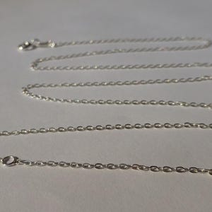Oval diamond-effect link chain in solid 925 silver, adjustable length to 40.5cm and 45.5cm