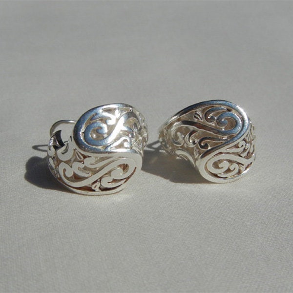 Creole earrings in solid 925 silver, openwork style